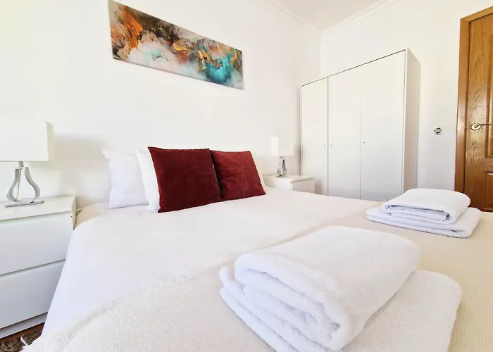 La Casa Barcellos Pensión *